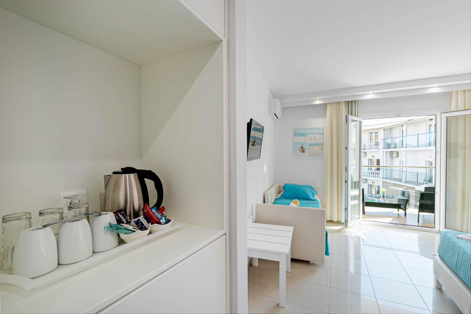 Palotel Design Gouvia Ngoại thất bức ảnh