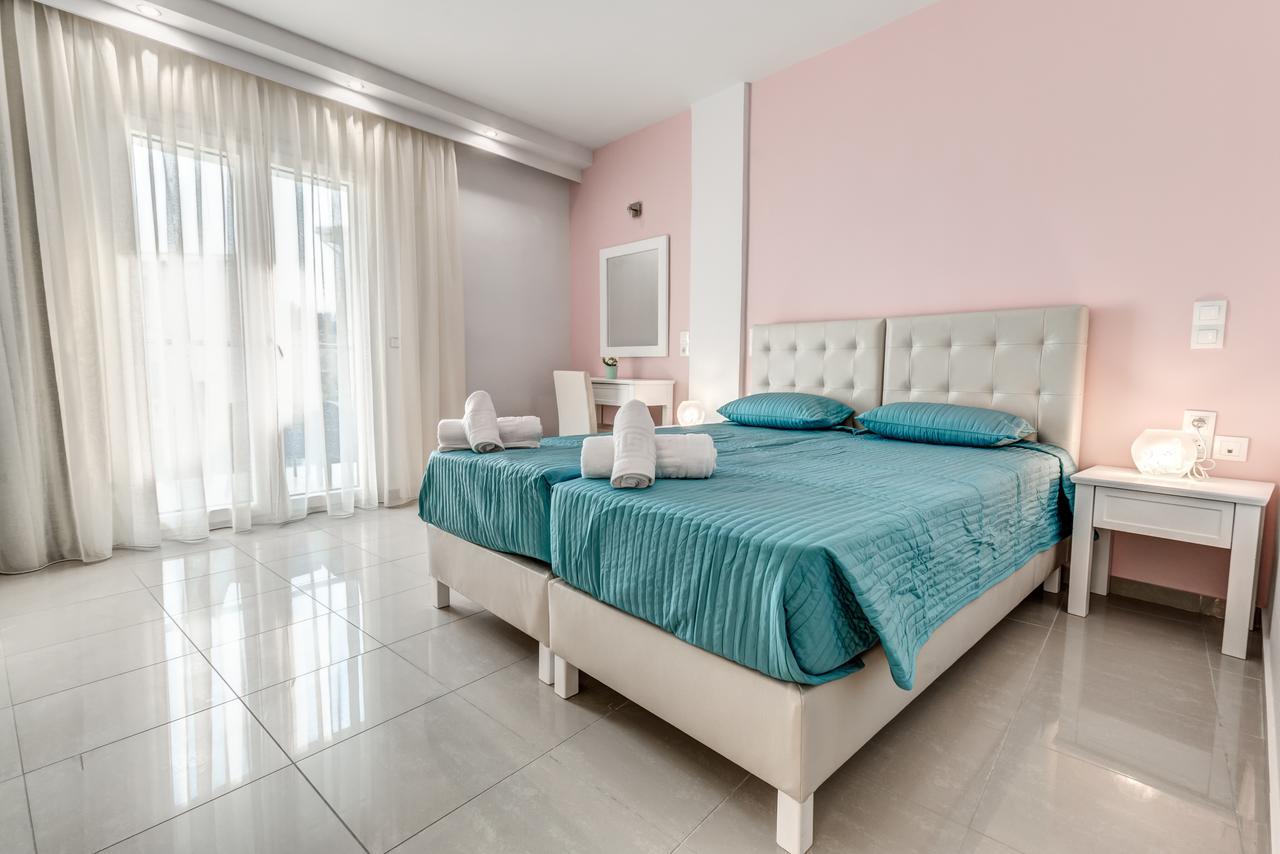 Palotel Design Gouvia Ngoại thất bức ảnh